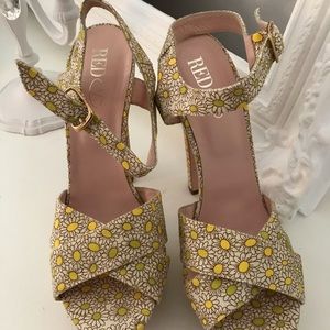 RED COLLECTION VALENTINO - PLATFORM SHOES DAISY